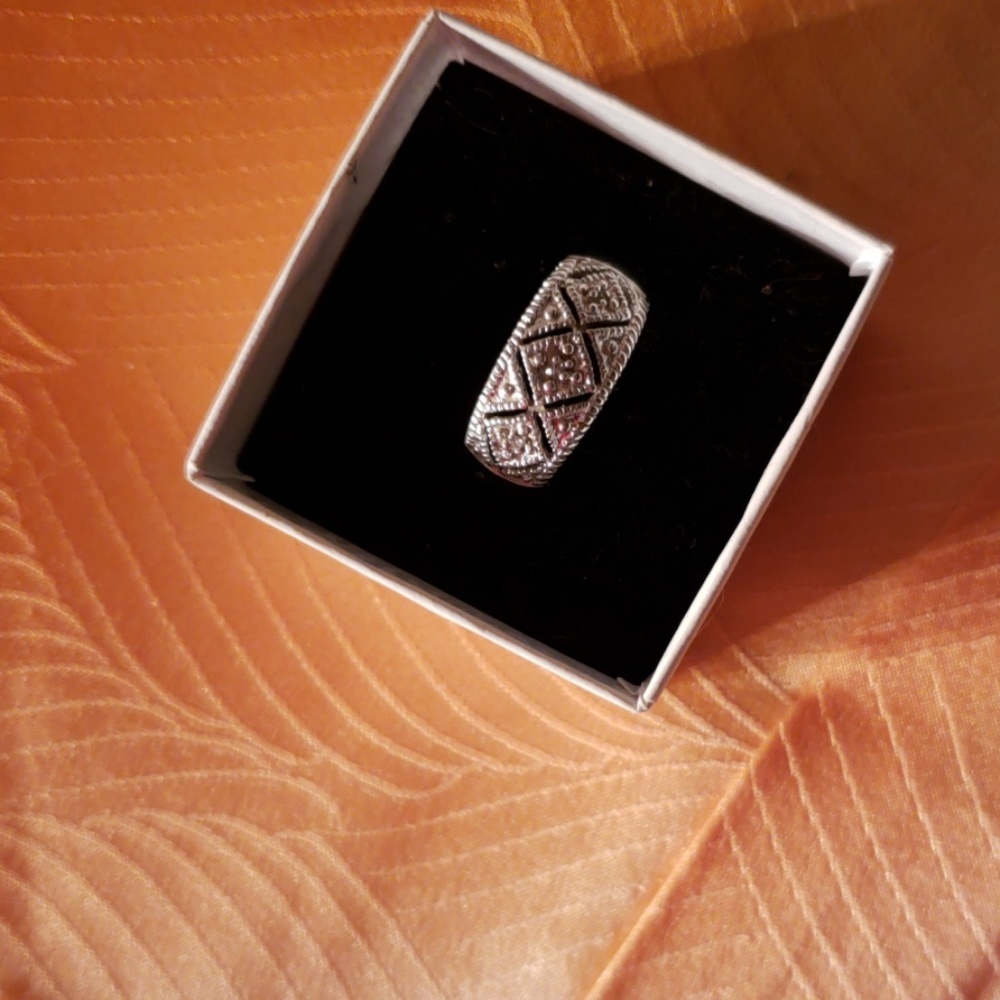 Solid Sterling Silver ring with Russian Zirconia